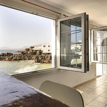 Casa La Marea Feriehus *